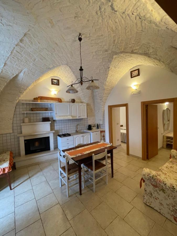 Valle D'Itria Trullo Sovrano Sul Monte Cisternino Dış mekan fotoğraf